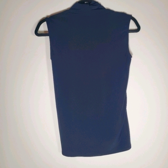 Grace Navy Blue Knot V Neck Sleeveless Top Size Small - Picture 3 of 7